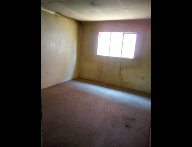 2 BEDROOM HOUSE FOR SALE IN DOBSONVILLE